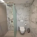 Cat Deluxe Otel