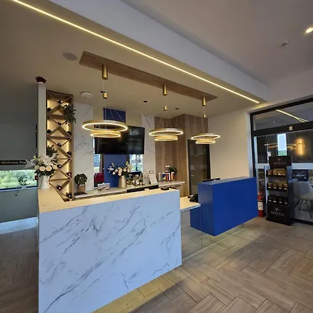 Cat Deluxe Hotell Sanski Most