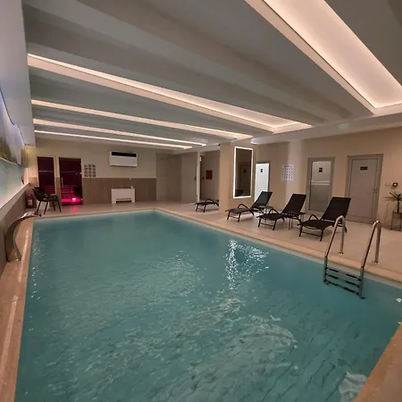 Cat Deluxe Hotell