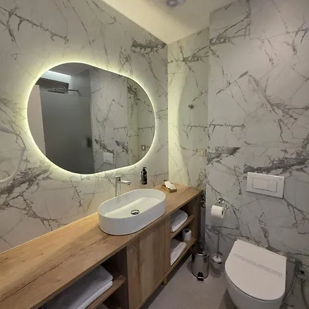 Cat Deluxe Sanski Most