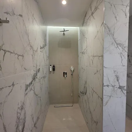 Cat Deluxe Hotell Sanski Most