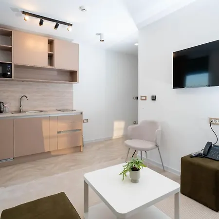 Cat Deluxe 4* Sanski Most