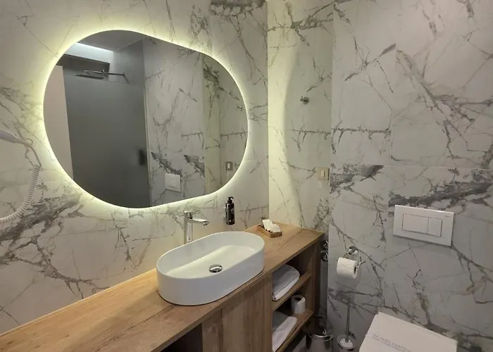 Cat Deluxe Sanski Most